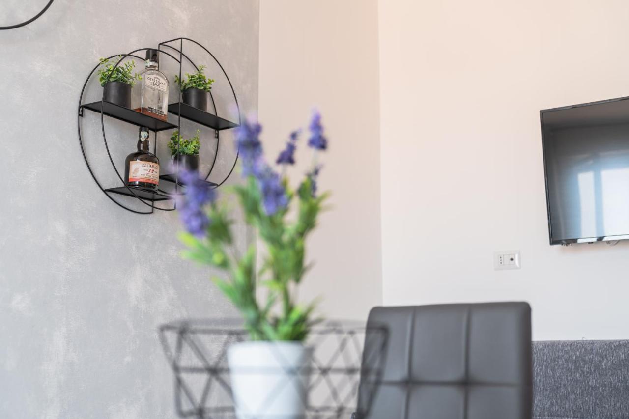 Almi - Guest Apartment Porto Torres Zewnętrze zdjęcie